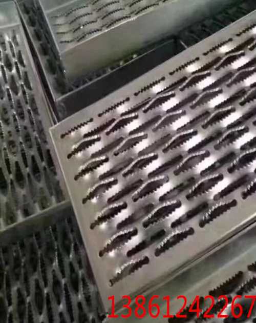 江苏铝板冲孔网生产厂家_华夏玻璃网