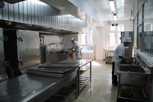 深圳厨房设备设计_饮食加工设备配附件相关