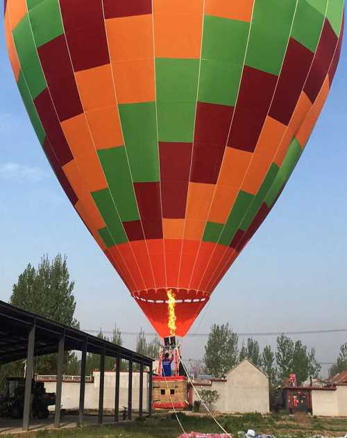 我们推荐专业热气球出租厂家_热气球出租公司相关