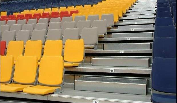 篮球场活动看台架_伸缩体育运动产品加工座椅