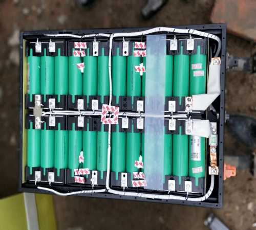 电动轿车电池模组收购_电池配件及材料相关