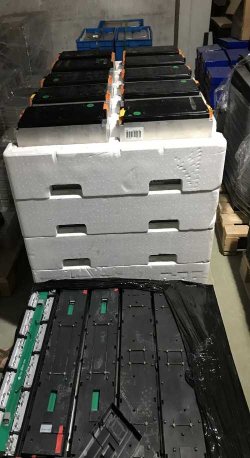 锂电池回收工厂