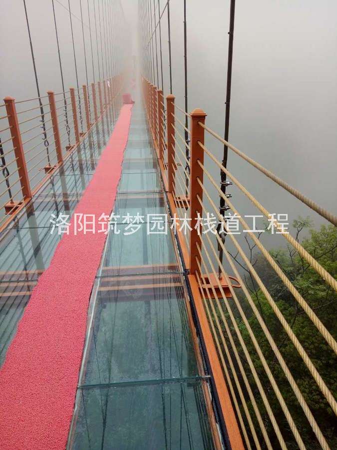 悬空玻璃吊桥工程