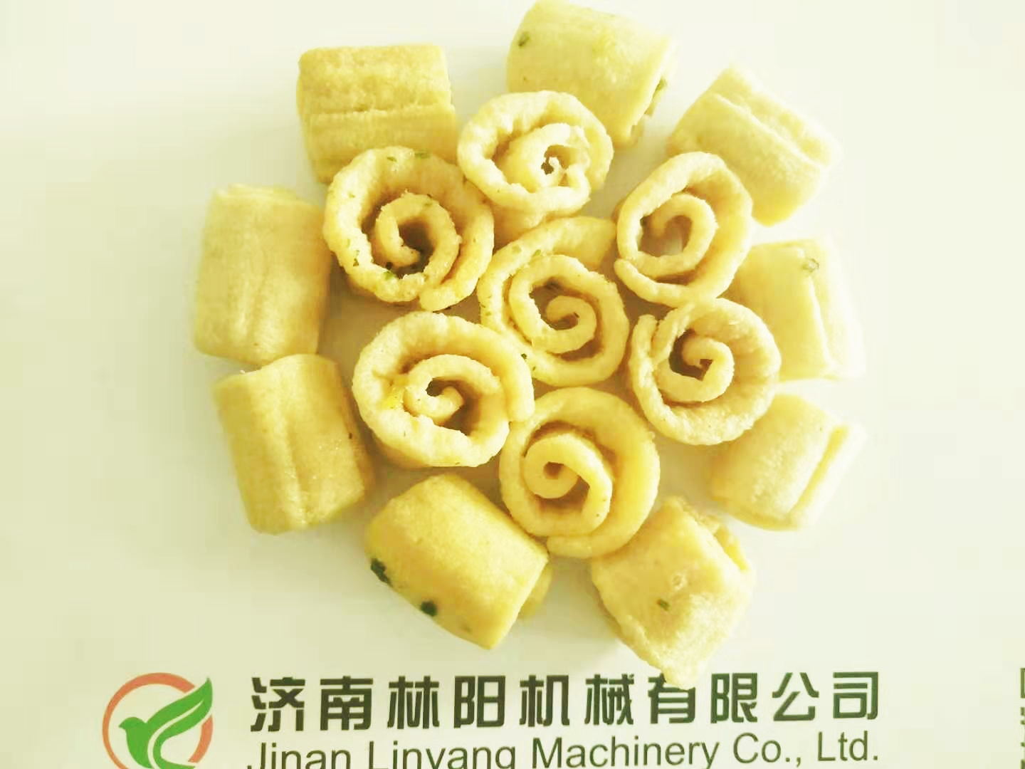济南林阳机械酱油饼生产设备供应商_质量好休闲食品加工设备