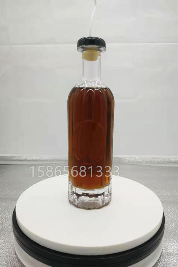 菏泽异形玻璃酒瓶生产公司电话_工艺包装产品加工