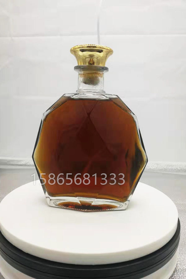 徐州喷涂小酒瓶公司电话_透明包装产品加工