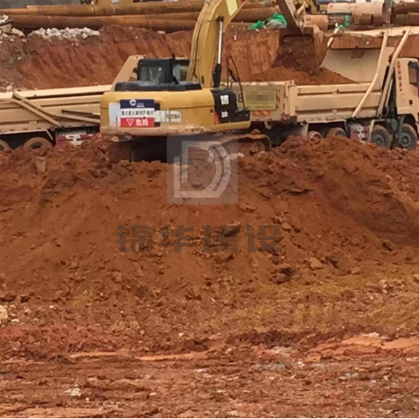 泥头车工程公司_边坡支护建筑项目合作报价