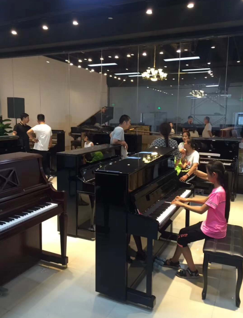 郑州专业教学钢琴批发价格_海伦键盘类乐器哪家便宜-河南欧乐乐器有限公司