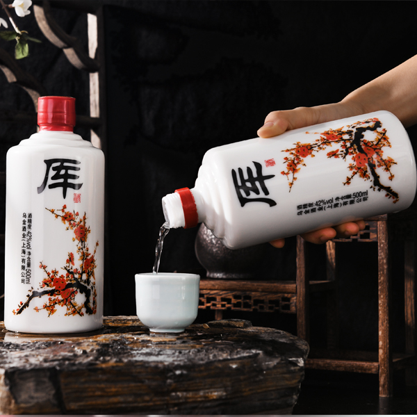 高度白酒品牌生产商_浓香型白酒-乌金酒业（上海）有限公司