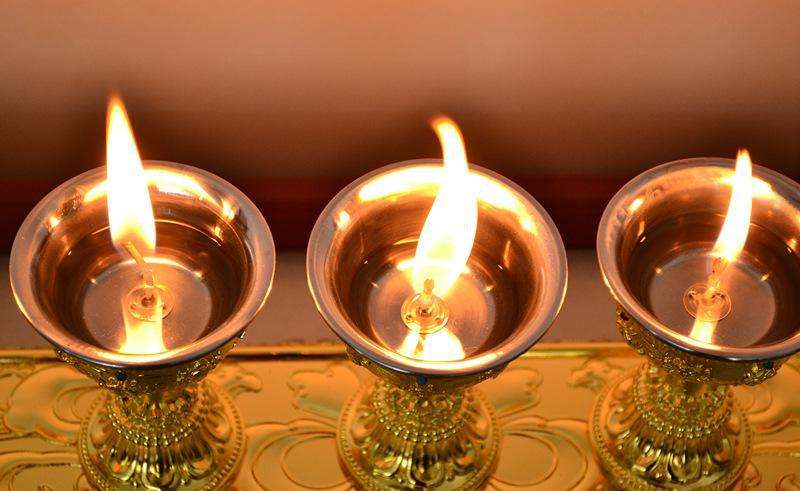 寺庙酥油灯销售_万盏工艺蜡烛-成都观自在商贸有限责任公司