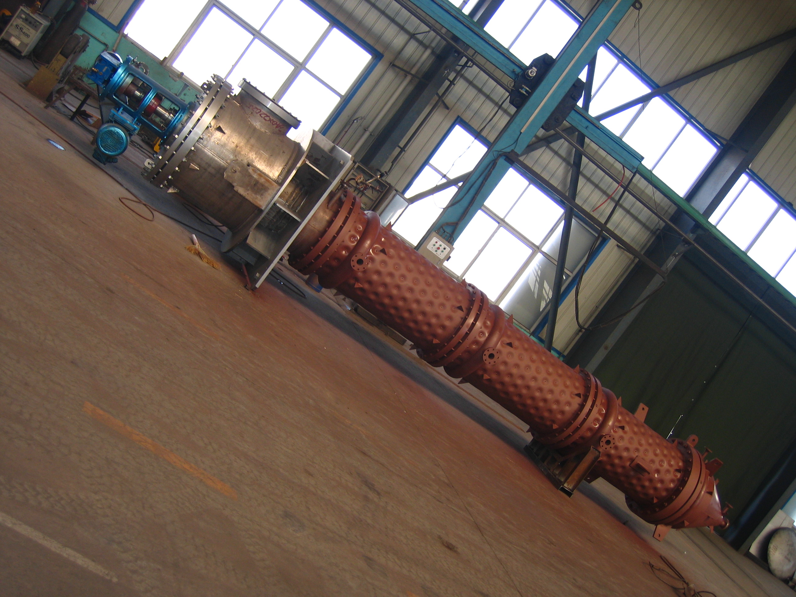 刮板薄膜蒸发器规格型号_新型蒸发器价格-河北工大科浩工程技术有限公司