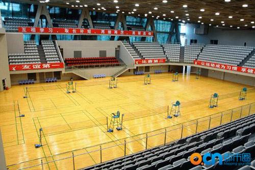 我们推荐篮球场硬木地板_塑料地板相关-湖南德冠木业有限公司