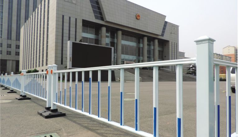 河南桥梁护栏生产厂家_成都桥梁护栏相关-河南恒达金属丝网制品有限公司