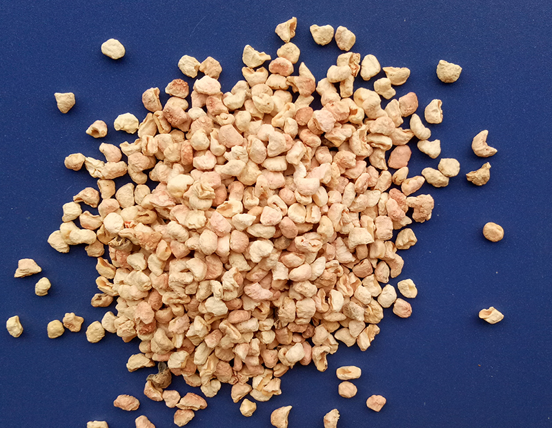 质量好的玉米芯颗粒_天然磨料颗粒-延津县龙丰工贸有限公司
