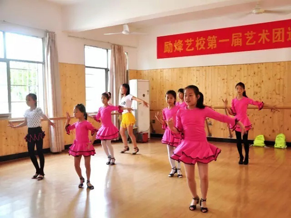 长沙舞蹈文化培训机构_少儿学校-长沙高新区励烽培训学校