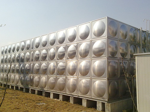 壁挂式不锈钢水箱_不锈钢承压水箱相关-长沙全泽和供水设备有限公司