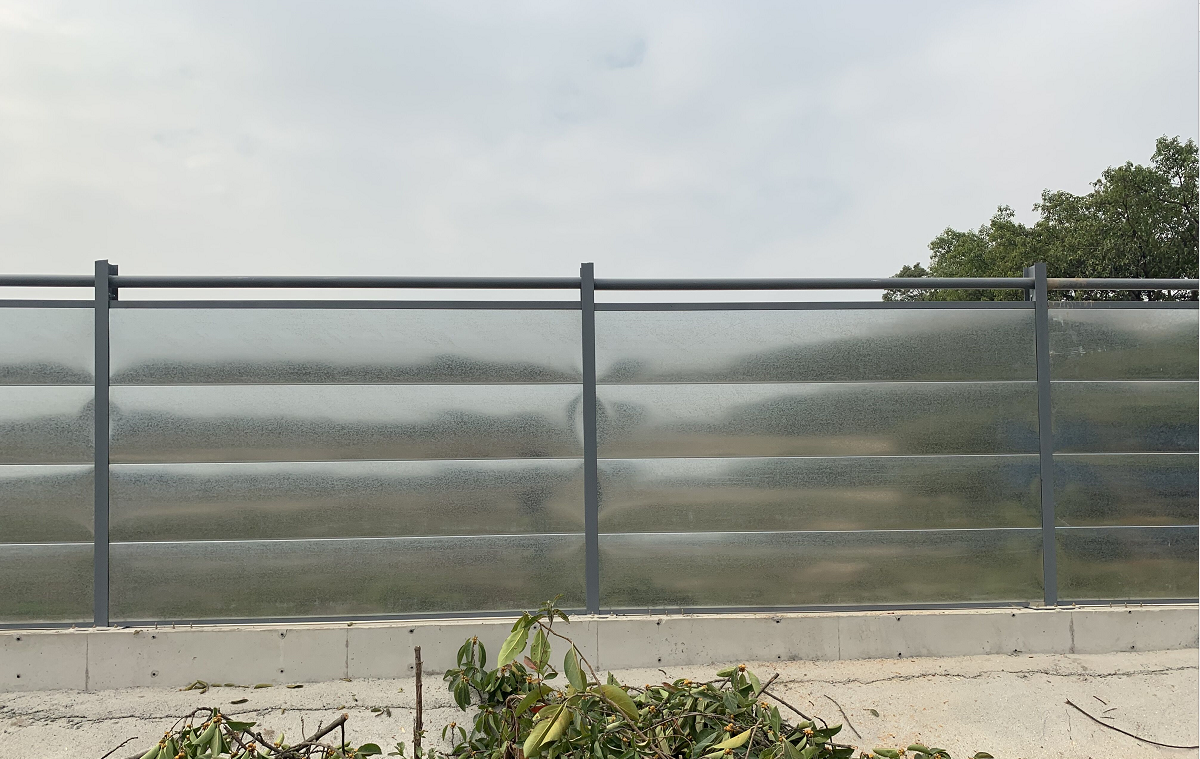 钢板围挡隔离栏_装配式隔离栅、栏、网护栏-佛山市大成交通设施有限公司
