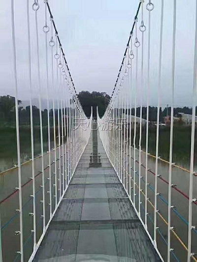 河北木质吊桥定做_吊桥安装团队相关-新乡市天心游乐设备有限公司