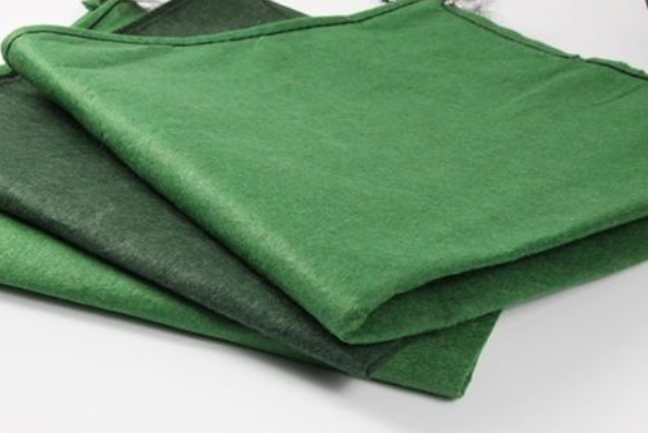 兰州绿色生态袋厂家型号_绿化防水、防潮材料定制-山东领翔新材料公司