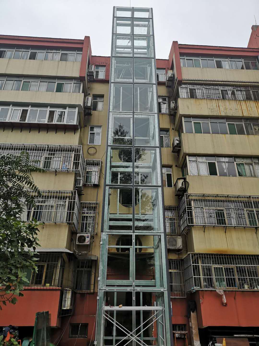 专业旧楼安装电梯定制_电梯导轨相关-河北鸿腾电梯销售有限公司