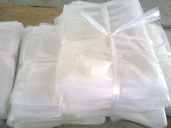 白色塑料袋批发厂家_背心垃圾袋相关-长沙市华大塑料制品有限公司