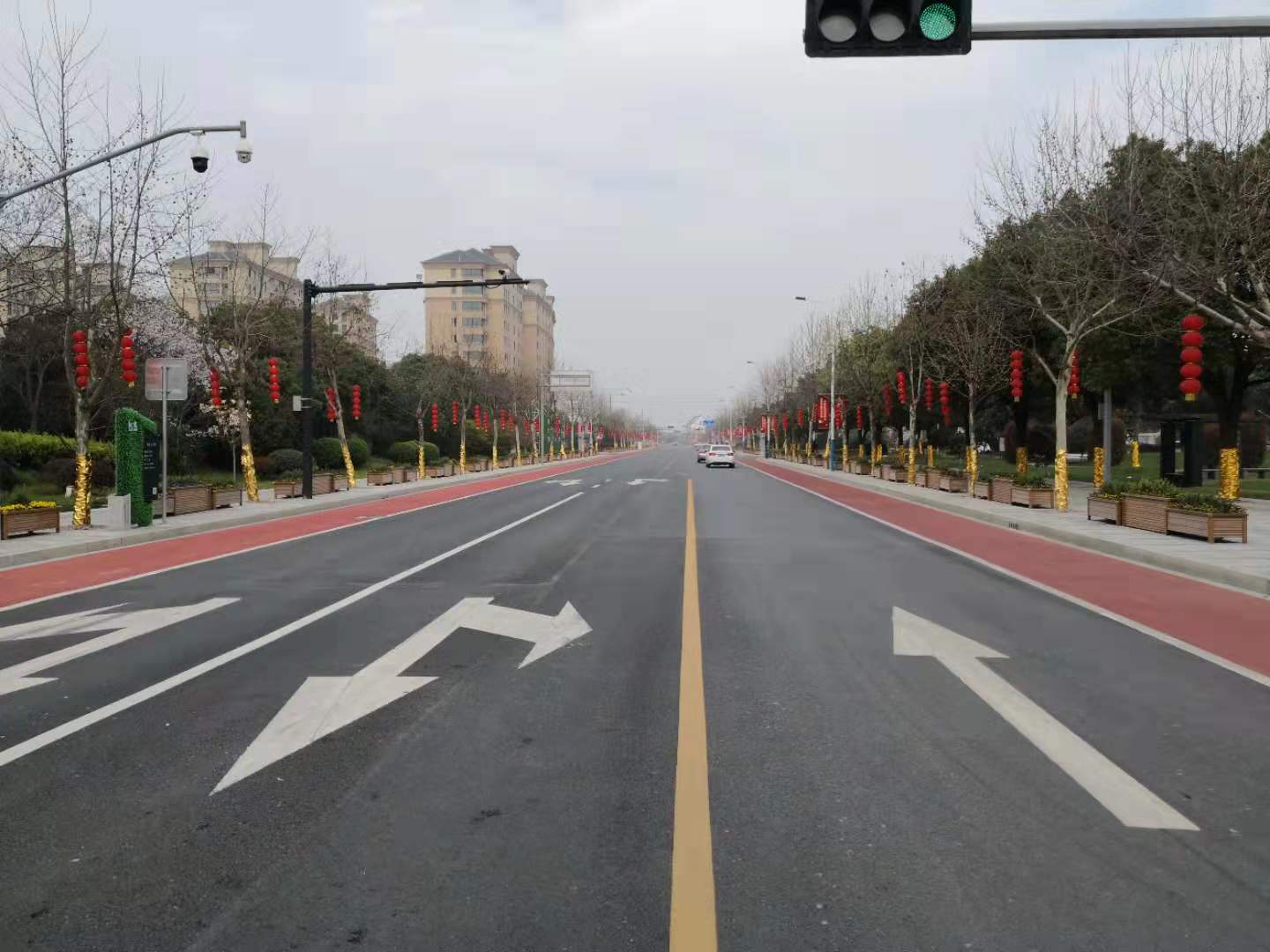 原装进口彩色路面_彩色防滑路面相关-上海柯路美道路工程有限公司