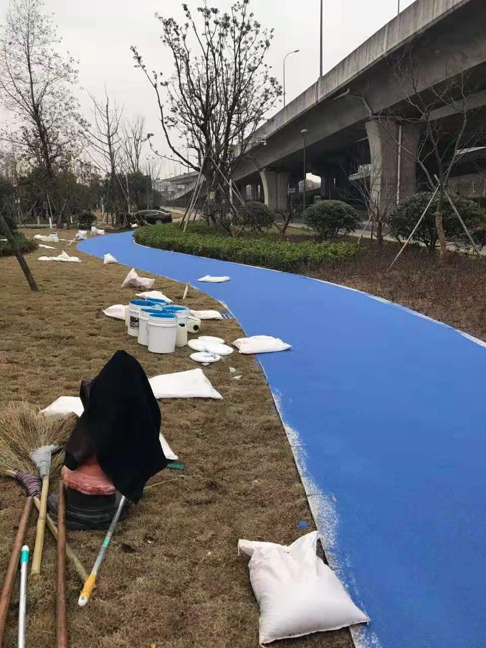 知名彩色防滑路面工程承包_彩色沥青路面相关-上海柯路美道路工程有限公司