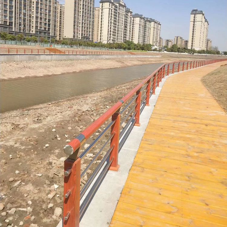 北京提供河道护栏厂家直销_河道水泥护栏相关-山东远征金属材料有限公司