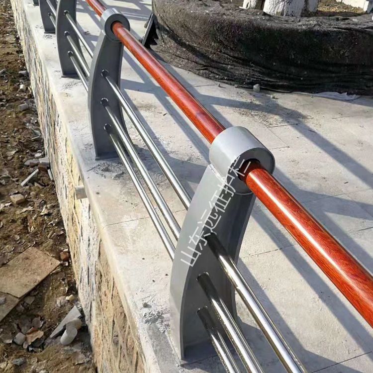 质量好桥梁护栏栏杆多少钱_专业安全、防护施工-山东远征金属材料有限公司