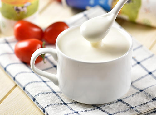 酸奶经销商_四川乳制品价格-成都汇悦美塑料制品有限公司