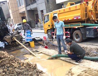 小区化粪池清理公司_ 化粪池清理报价相关-武汉时时通管道工程有限公司