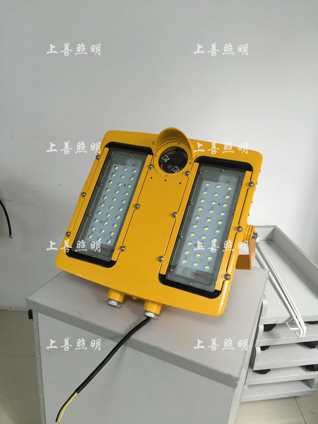 BFC8118 LED防爆灯100W_BFC8118生产商相关-江西上善照明电器有限公司