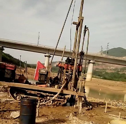 济南高速公路路基压密注浆_高填土工程施工工程-枣庄瑞龙建筑工程有限公司