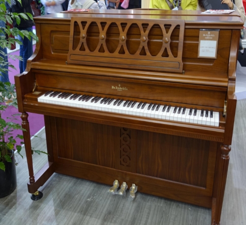 河南珠江钢琴代理专卖_格莱美钢琴实体店相关-河南欧乐钢琴之家