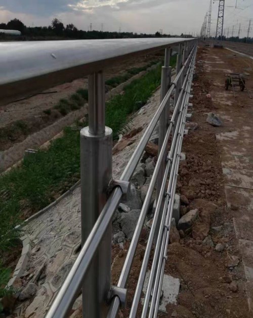 定制各种桥梁栏杆景观铝合金护栏_铝合金护栏