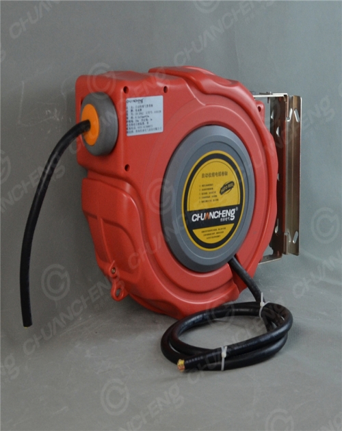 插板自动收缩卷轴器_气管-济南传承电气设备有限公司