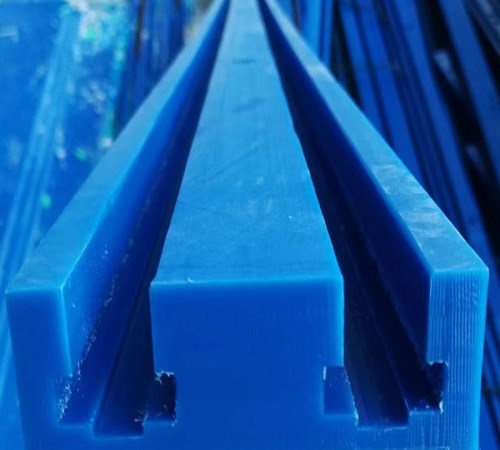 排水板吸水箱面板_吸水箱面板相关-德州君文耐磨材料有限公司