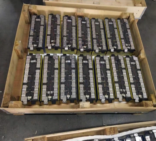 石家庄全新电池模组回收公司_高价锂电池价格-深圳市龙兴路废品回收店