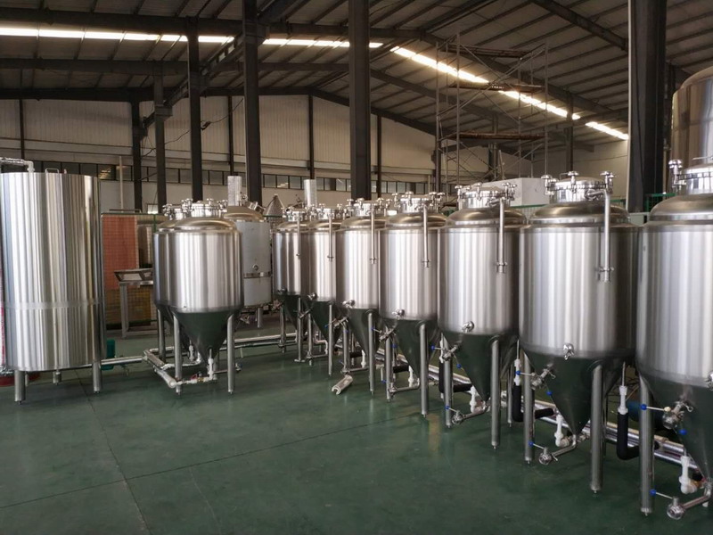 啤酒设备市场_正规啤酒设备厂家_济南正麦机械设备有限公司