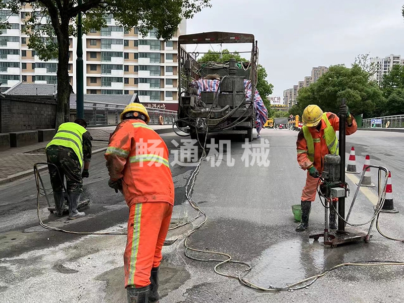 道路废弃管道填充公司排名_路面废弃管道填充价格_安阳市畅通机械设备有限责任公司