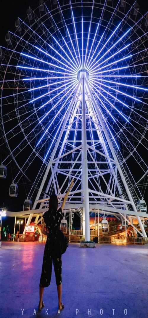 昆明摩天轮夜景_摩天轮论坛相关-昆明七彩云南古滇王国投资发展有限
